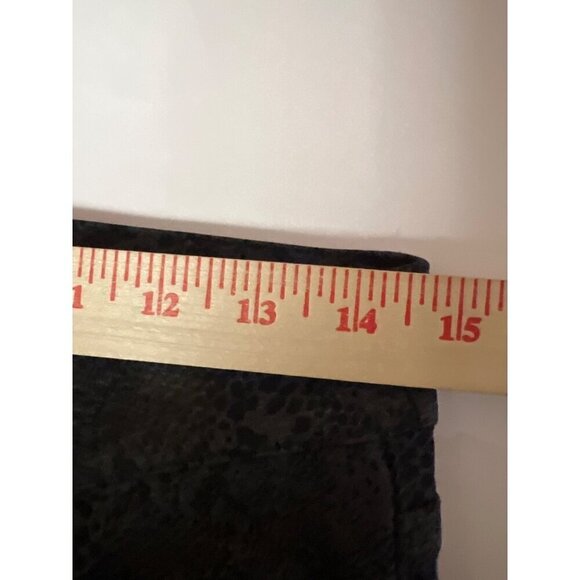 Kut from the Kloth Women's Snakeskin Pattern Black Pants Skinny Size 6 Rayon - Picture 7 of 12
